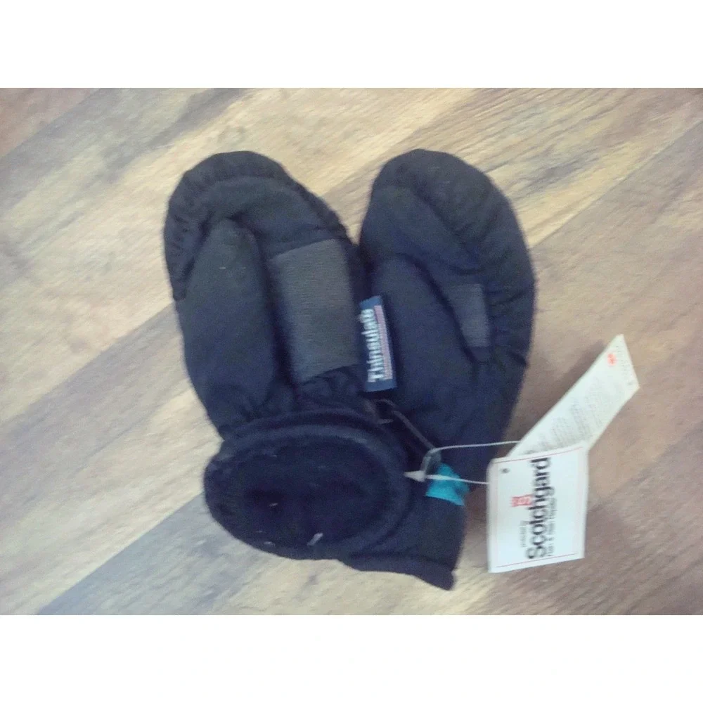 CHARLOTTE‎ HORNETS KIDS CHILDS 2-5YRS GLOVES MITTENS 90S DEADSTOCK VINTAGE TT3